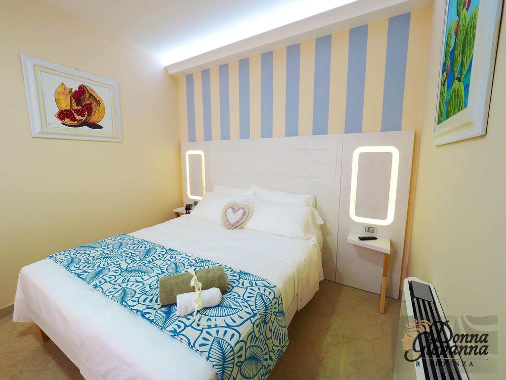 Residenza Donna Giovanna تروبيا المظهر الخارجي الصورة