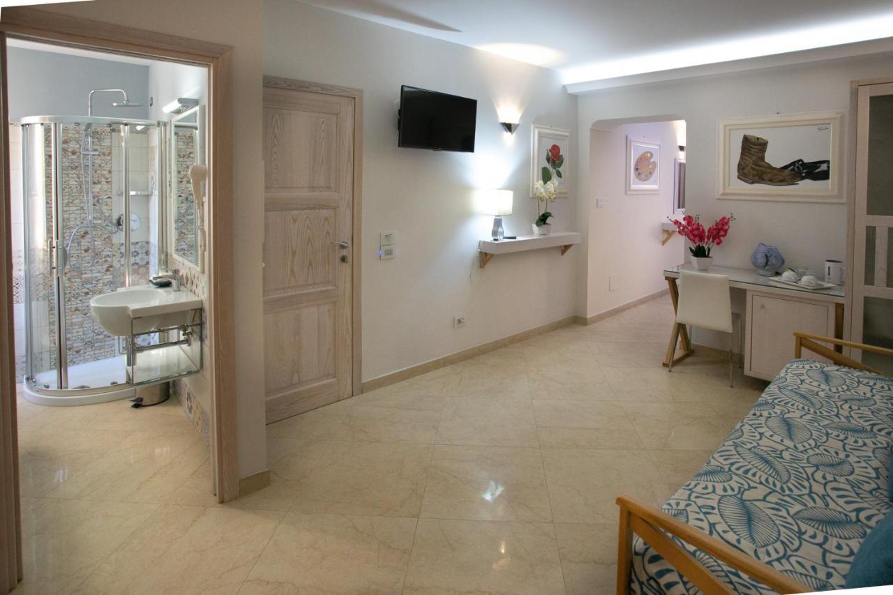 Residenza Donna Giovanna تروبيا المظهر الخارجي الصورة
